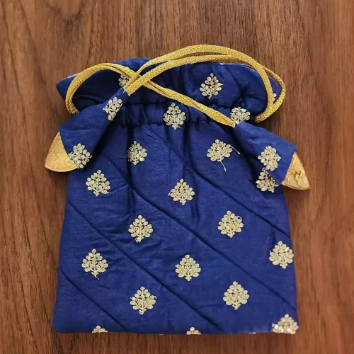 Silk batwa with tikki work