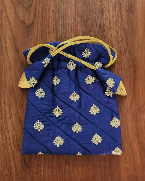Silk batwa with tikki work