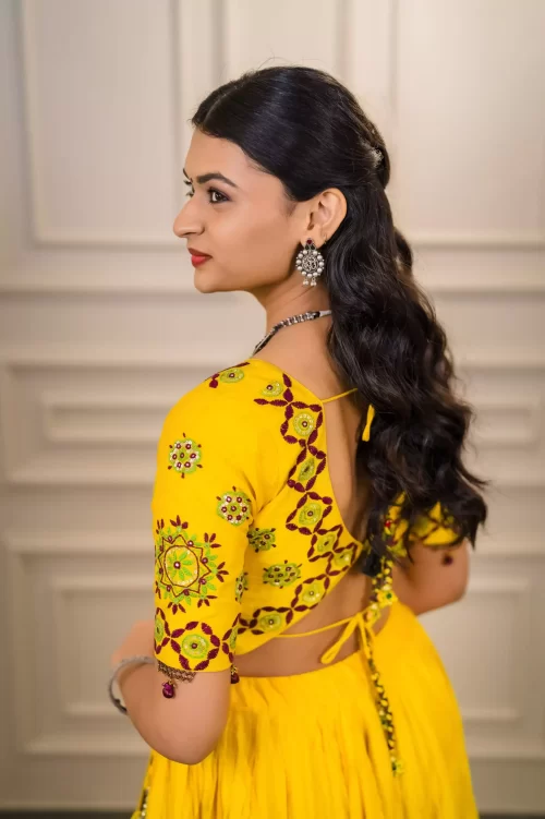 Muslin Chaniya Choli With Hand Work - Image 4