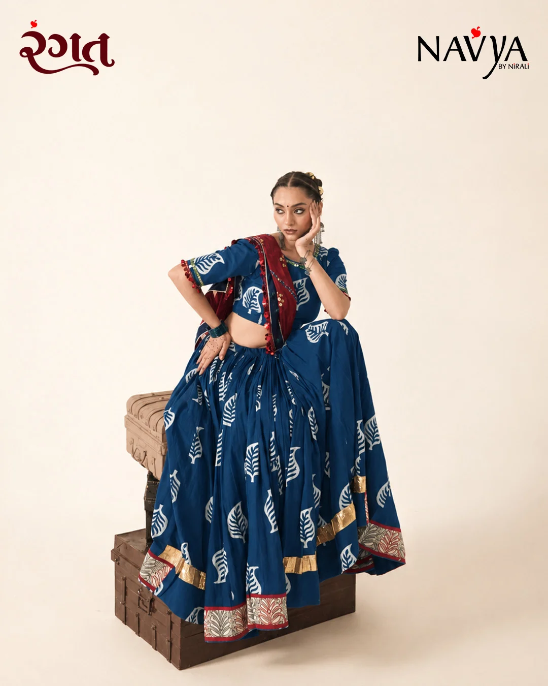 Blue Leaf Print Chaniya Choli with Maroon Dupatta - Image 5