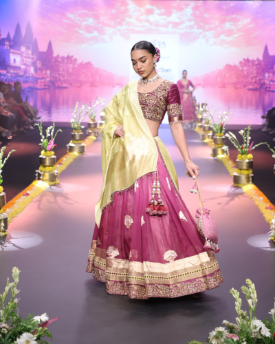 Banarasi-Silk-Lehengas-in-Ahmedabad